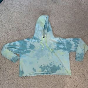 Wild Fable Cropped Sweatshirt Size Large